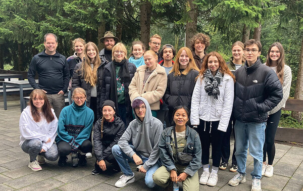 Gruppenfoto der Teilnehmenden an der Exkursion ins Sauerland