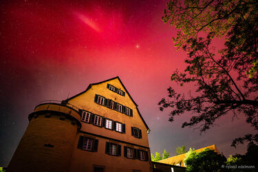 Polarlichter über dem Campus der Hochschule Rottenburg